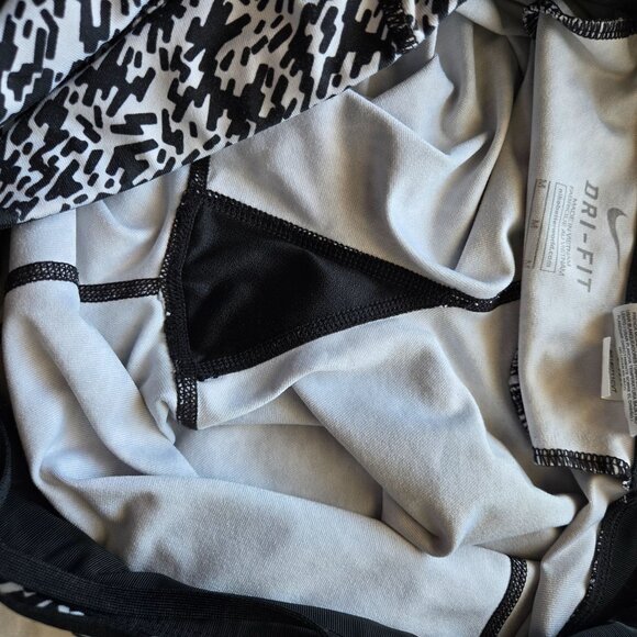Nike Dri-Fit Athletic Leggings Black & White Print Women's Sz Med - Picture 8 of 13